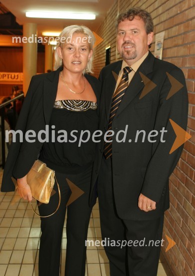 Štefan Čelan, župan občine Ptuj innjegova žena NatašaKoncert hrvaške pevke Tereze Kesovije