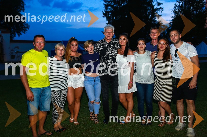  ... ;  ... ;  ... ;  ... ;  Andrej Šifrer, glasbenik;  ... ;  ... ;  ... ;  ... ;  ... Prangerjada 2016, sobota