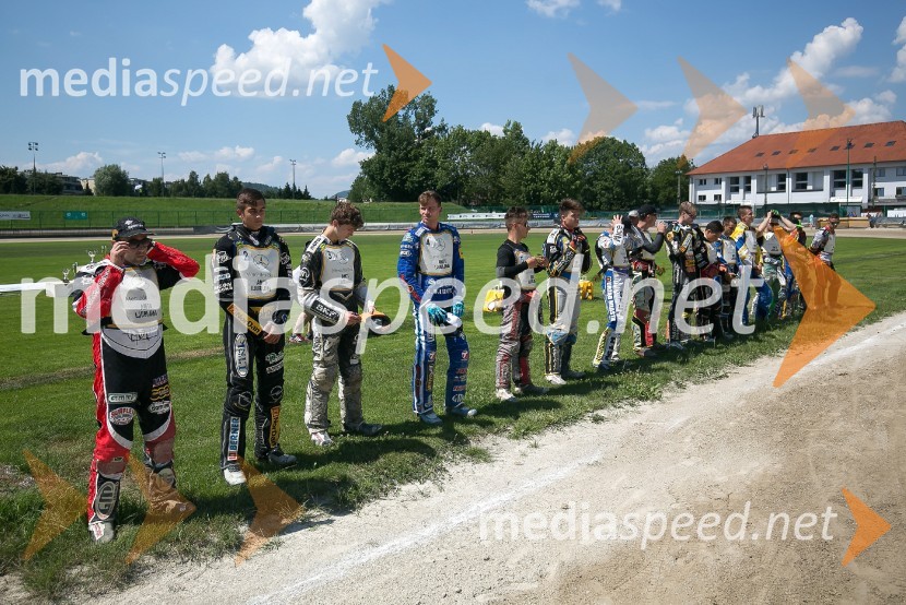 Žagar v Ljubljani s tretjim maksimumom, prve stopničke Škorje