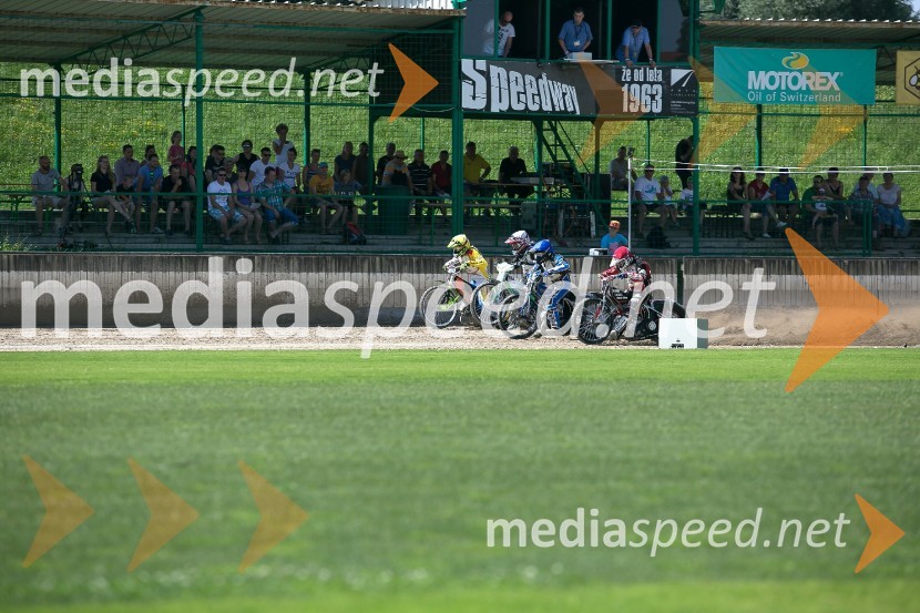 Žagar v Ljubljani s tretjim maksimumom, prve stopničke Škorje