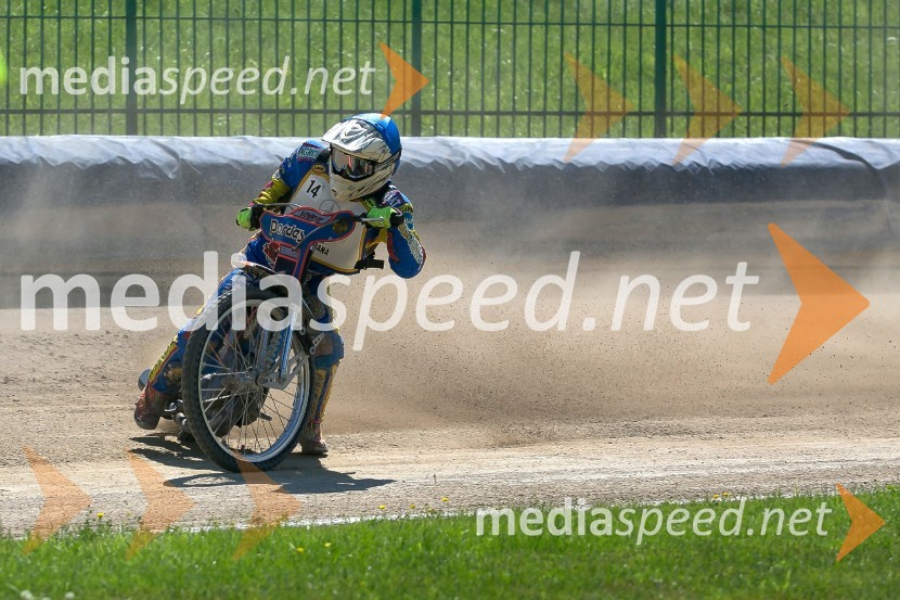 Žagar v Ljubljani s tretjim maksimumom, prve stopničke Škorje