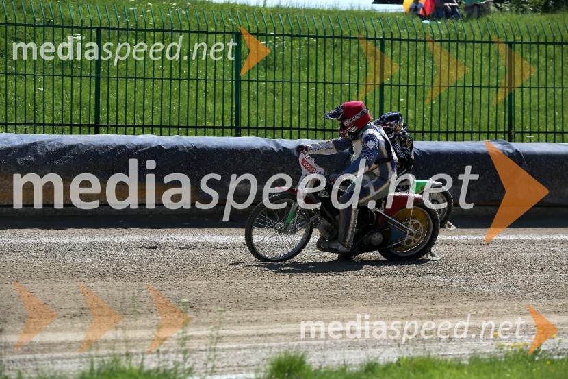 Žagar v Ljubljani s tretjim maksimumom, prve stopničke Škorje