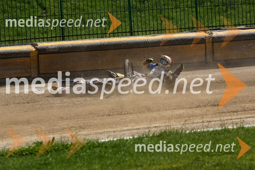 Žagar v Ljubljani s tretjim maksimumom, prve stopničke Škorje