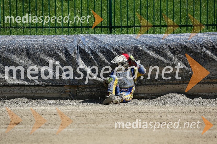 Žagar v Ljubljani s tretjim maksimumom, prve stopničke Škorje