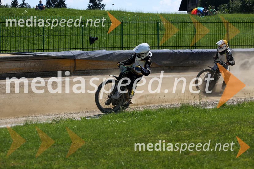 Žagar v Ljubljani s tretjim maksimumom, prve stopničke Škorje