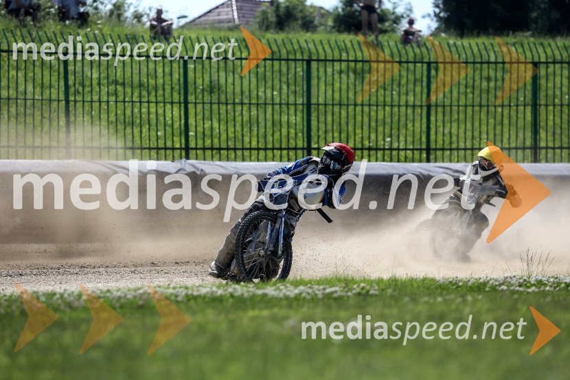 Žagar v Ljubljani s tretjim maksimumom, prve stopničke Škorje