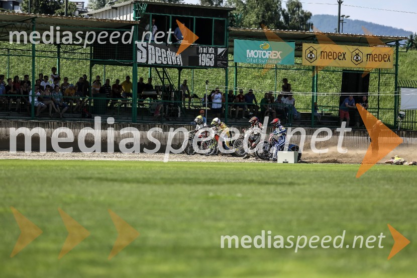 Žagar v Ljubljani s tretjim maksimumom, prve stopničke Škorje
