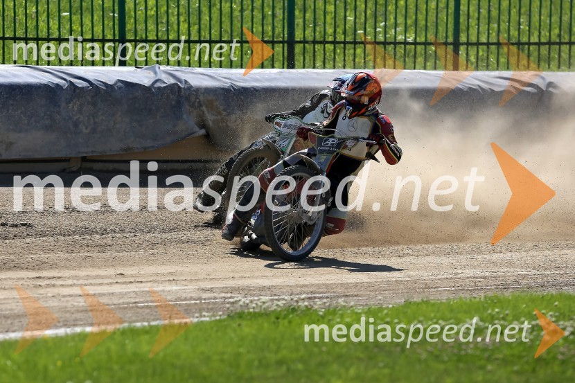 Žagar v Ljubljani s tretjim maksimumom, prve stopničke Škorje