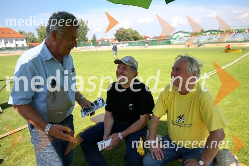 Žagar v Ljubljani s tretjim maksimumom, prve stopničke Škorje