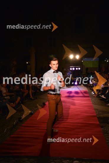 Summer I can see you, fashion show