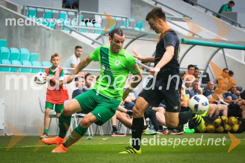  Denis Klinar, nogometaš;  ... NK Olimpija izgubila proti škotskemu Celtic FC