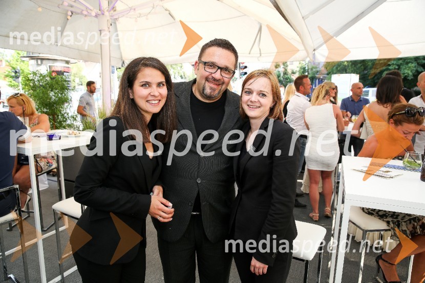  Elizaveta Kanevskaya Berden, Hotel Cubo;  Milodrag Gogić, Hotel Cubo;  Saša Gjerkiš, Hotel Cubo5. obletnica hotela Cubo