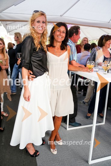  Nina Slabe;  ... 5. obletnica hotela Cubo