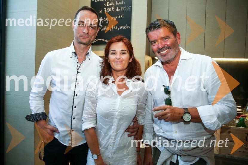  Sandi Kovačević, Hotel Cubo;  ... ;  ... 5. obletnica hotela Cubo