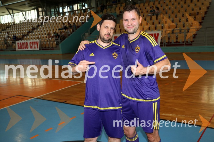  Tine Križanič, Reporter Milan, Radio City;  ... Š'te miške vs. Pohano United, nogometni dvoboj Radia City