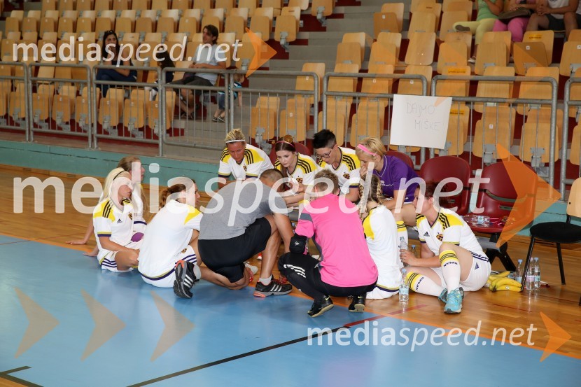 Ekipa Š'te miškeŠ'te miške vs. Pohano United, nogometni dvoboj Radia City