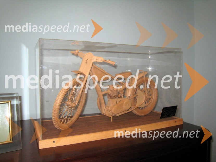 Speedway stadion Mega Lada TogliattiSpeedway stadion Mega Lada Togliatti