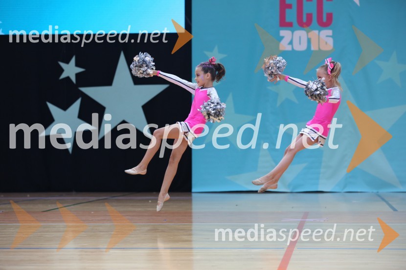 DAISY VERZAKOVA - TSYMBALIUK