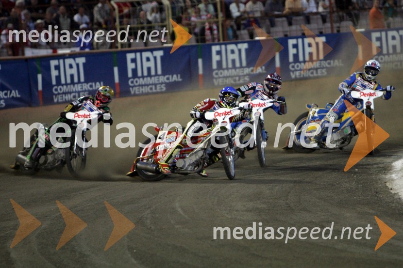 Leigh Adams, Avstralija (na sredini) in Andreas Jonsson, Švedska (desno)SPEEDWAY, Speedway Grand Prix - VN Poljske 2005 dirka