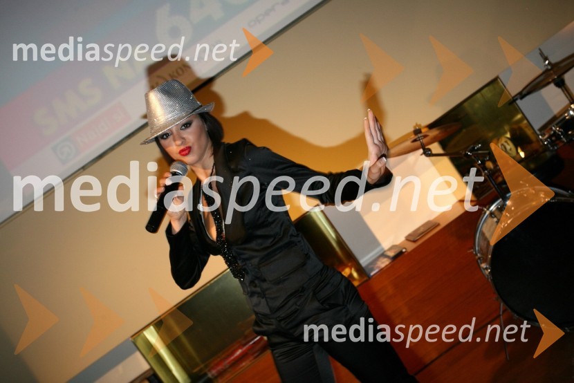 Sanja Grohar, pevka in Miss Slovenije 2005Razglasitev nominirancev za glasbene nagrade Diamant