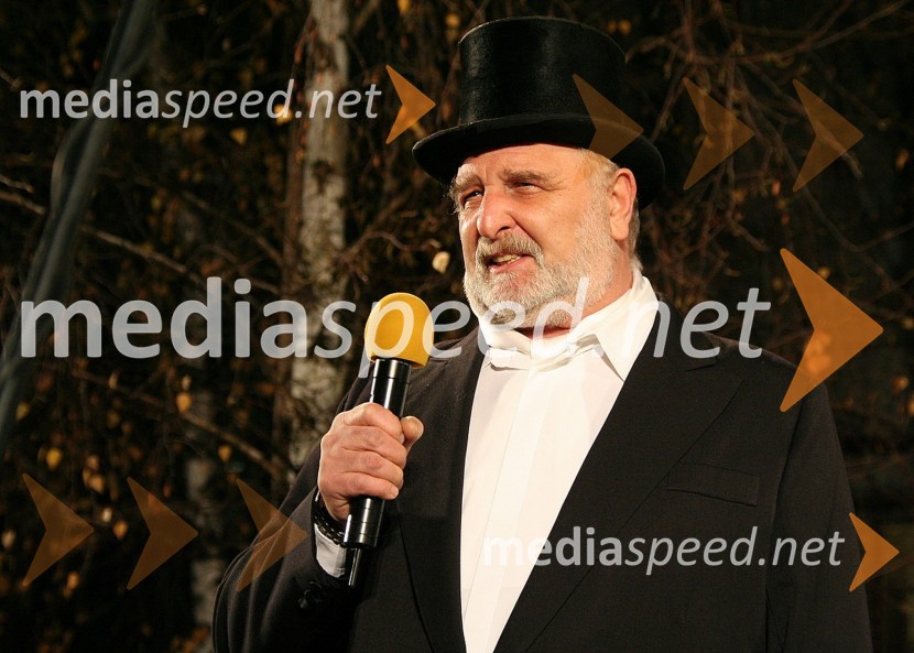 Iztok Jereb, igralecPrireditev Ljudje prižgimo luč