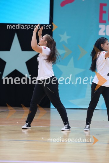 NUGGETS, Sandy and Lisa