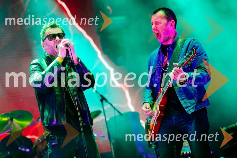 dr. Tone Kregar, zgodovinar, pevec Mi2, direktor Muzeja novejše zgodovine Celje;  Jernej Dirnbek - Dimek, skupina MI2Laško Pivo in cvetje 2016, petek