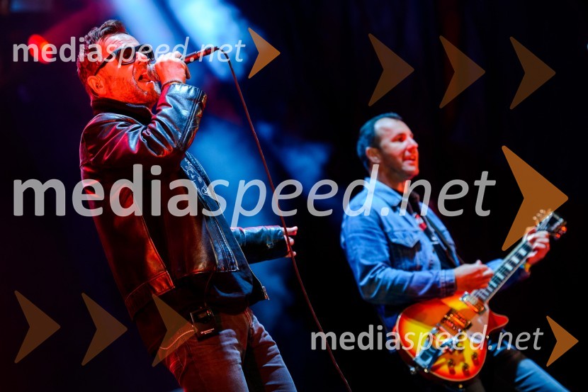 dr. Tone Kregar, zgodovinar, pevec Mi2, direktor Muzeja novejše zgodovine Celje;  Jernej Dirnbek - Dimek, skupina MI2Laško Pivo in cvetje 2016, petek