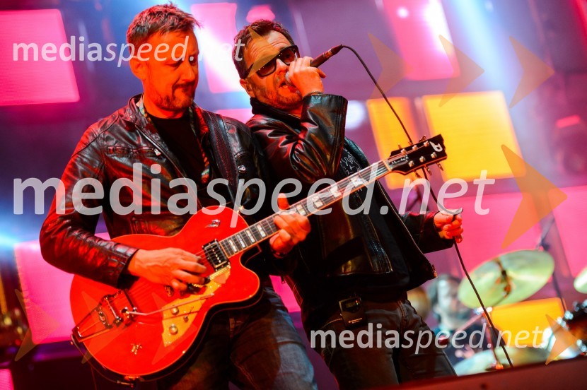  Egon Herman, skupina Mi2; dr. Tone Kregar, zgodovinar, pevec Mi2, direktor Muzeja novejše zgodovine CeljeLaško Pivo in cvetje 2016, petek