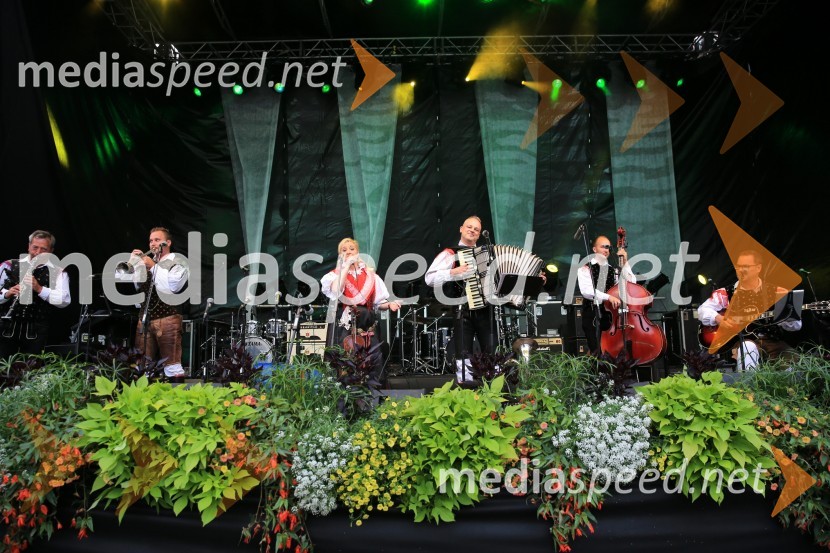 Igor in Zlati zvokiLaško Pivo in cvetje 2016, petek
