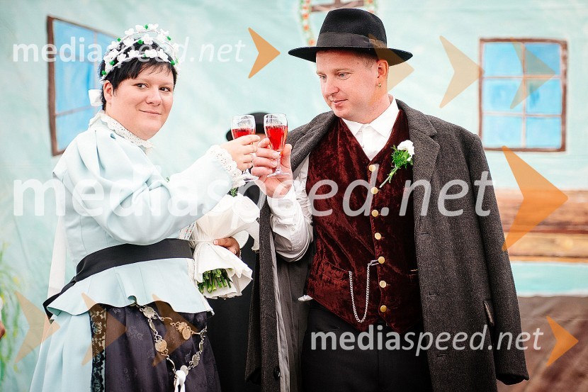 Ohcet po starih šegahLaško Pivo in cvetje 2016, nedelja