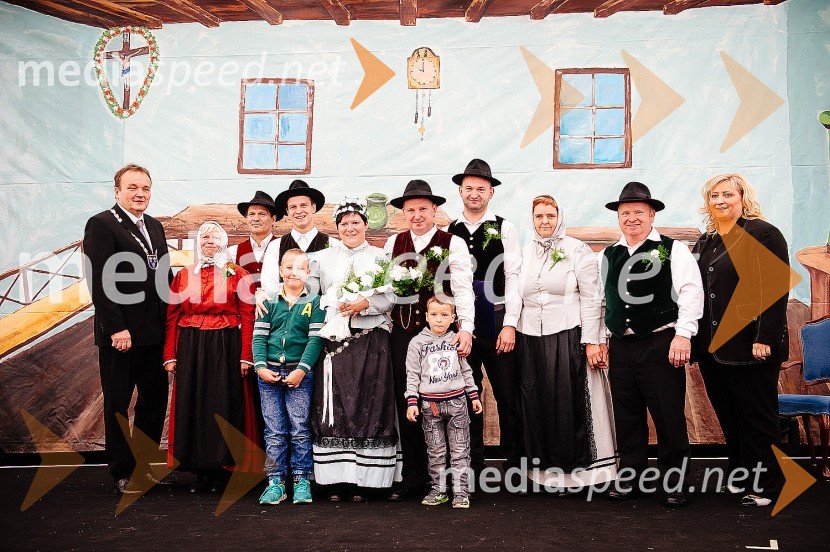 Ohcet po starih šegahLaško Pivo in cvetje 2016, nedelja