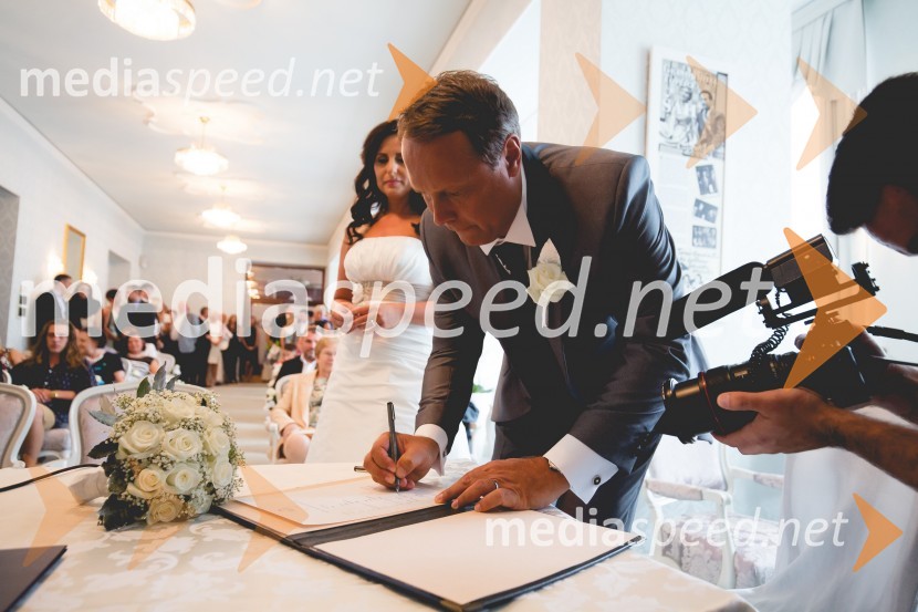 dr. Andrej Vizjak, ustanovitelj in partner AV.consultingPoroka Sonja Bajc in Andrej Vizjak