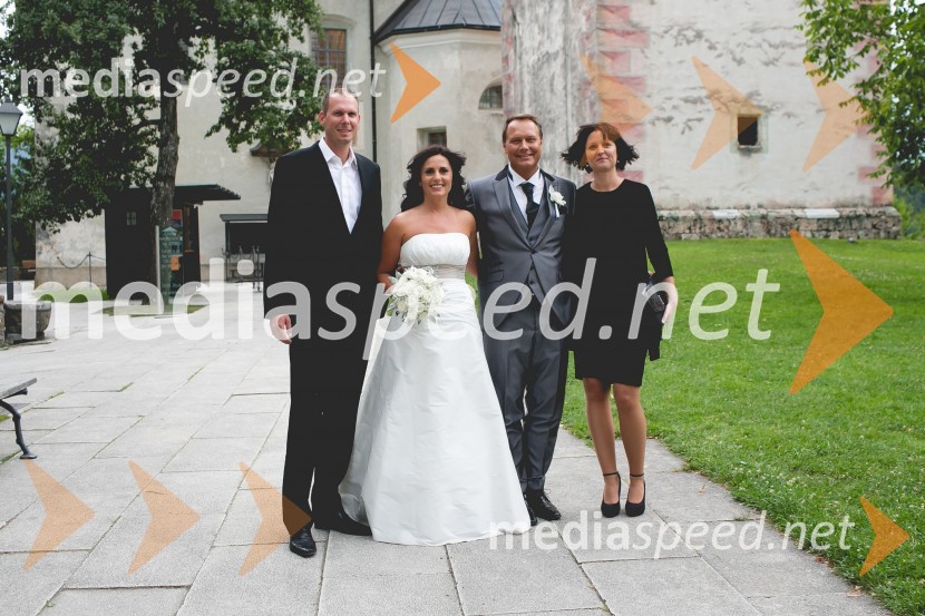  David Zalašček ;  Sonja Vizjak, ustanoviteljica in partnerica AV.consulting; dr. Andrej Vizjak, ustanovitelj in partner AV.consulting;  Darja Bajc ZalaščekPoroka Sonja Bajc in Andrej Vizjak