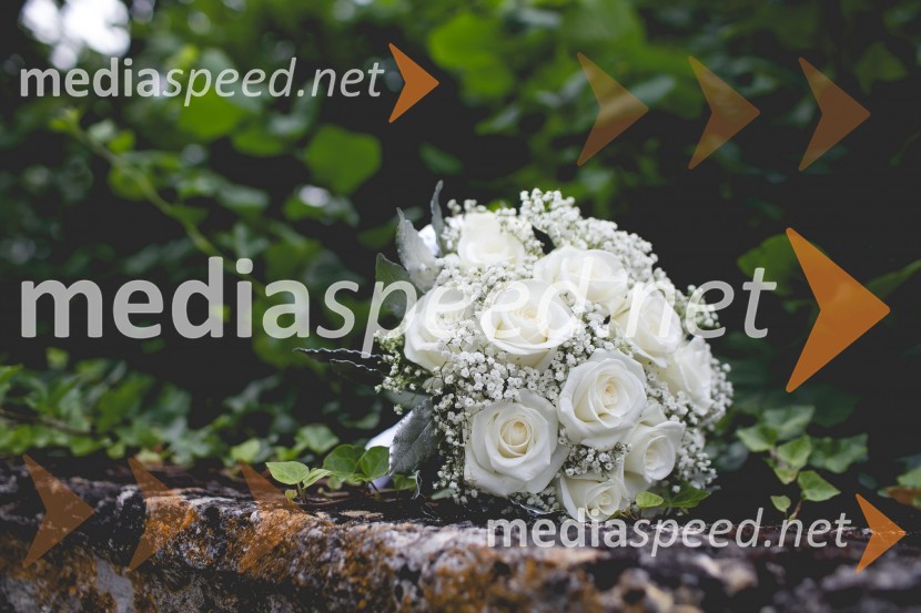 Poročni šopekPoroka Sonja Bajc in Andrej Vizjak