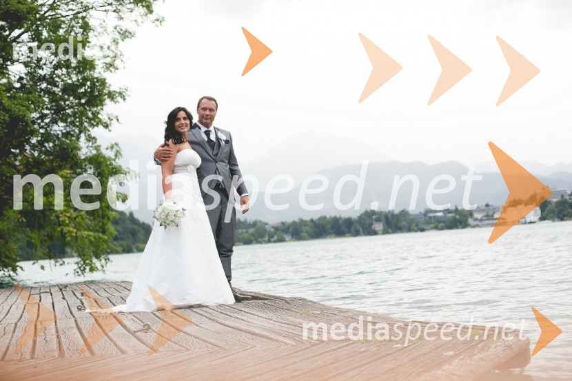  Sonja Vizjak, ustanoviteljica in partnerica AV.consulting; dr. Andrej Vizjak, ustanovitelj in partner AV.consultingPoroka Sonja Bajc in Andrej Vizjak