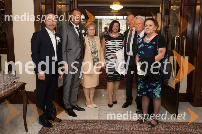  Matjaž Zadravec, predsednik Royal Vision Group; dr. Andrej Vizjak, ustanovitelj in partner AV.consulting;  Marta Vizjak;  Tatjana Ferjančič;  Miha Juhart;  Smiljan Ogorelec;  Ema MarinšekPoroka Sonja Bajc in Andrej Vizjak