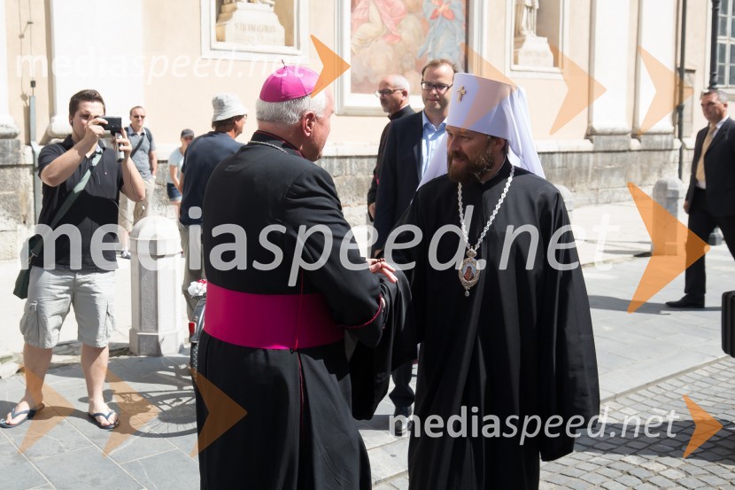 msgr. Stanislav  Zore, ljubljanski nadškof,metropolit;  Hilarion Alfeyev, Volokolamski metropolitEkumensko srečanje v Ljubljani