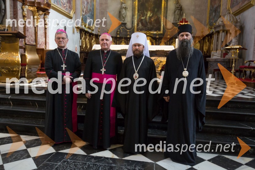 dr. Stanislav Lipovšek, celjski škof; msgr. Stanislav  Zore, ljubljanski nadškof,metropolit;  Hilarion Alfeyev, Volokolamski metropolit;  Porfirje Perić, metropolitEkumensko srečanje v Ljubljani