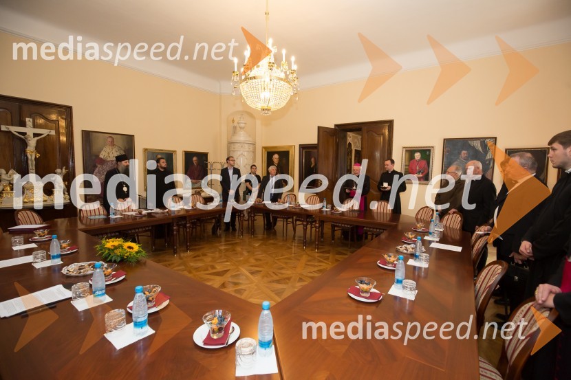 EkumenskI pogovor predstavnikov ruske in srbske pravoslavne Cerkve ter katoliške Cerkve v SlovenijiEkumensko srečanje v Ljubljani