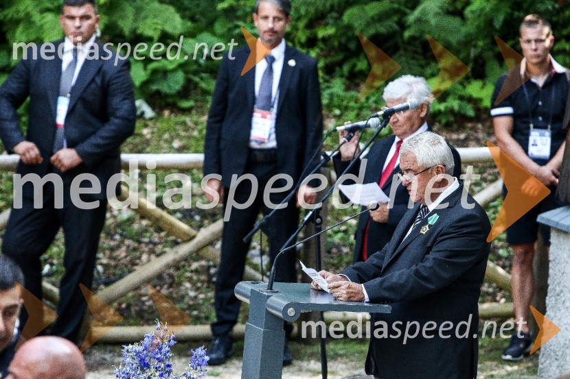  Saša Geržina, predsednik društva Rusija SlovenijaSlovesnost ob 100. obletnici Ruske kapelice