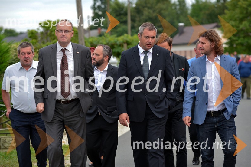  ... ;  ... ;  ... ; mag. Dejan Židan, minister za kmetijstvo, gozdarstvo in prehrano, predsednik stranke SD;  ... Proslava ob obletnici združitve prekmurskih Slovencev z matičnim narodom