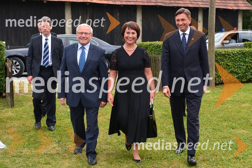  Milan Kerman, župan Občine Beltinci; mag. Vesna Jerala Zver, županja, Občina Turnišče;  Borut Pahor, predsednik Republike SlovenijeProslava ob obletnici združitve prekmurskih Slovencev z matičnim narodom