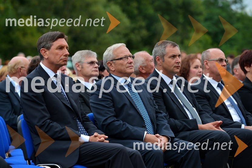  Borut Pahor, predsednik Republike Slovenije;  Milan Kerman, župan Občine Beltinci; mag. Dejan Židan, minister za kmetijstvo, gozdarstvo in prehrano, predsednik stranke SD;  Jožef Horvat, poslanec stranke NSiProslava ob obletnici združitve prekmurskih Slovencev z matičnim narodom