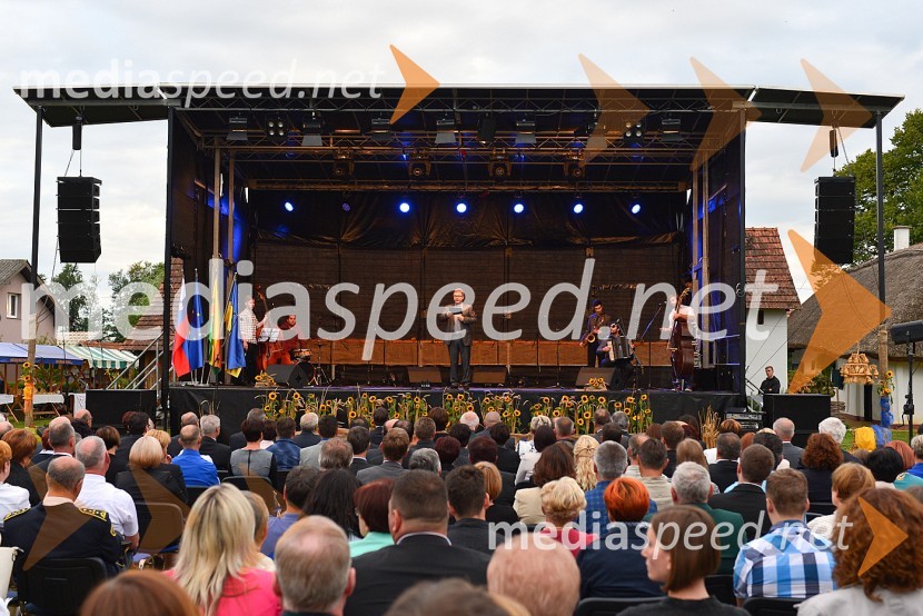 Proslava ob obletnici združitve prekmurskih Slovencev z matičnim narodomProslava ob obletnici združitve prekmurskih Slovencev z matičnim narodom