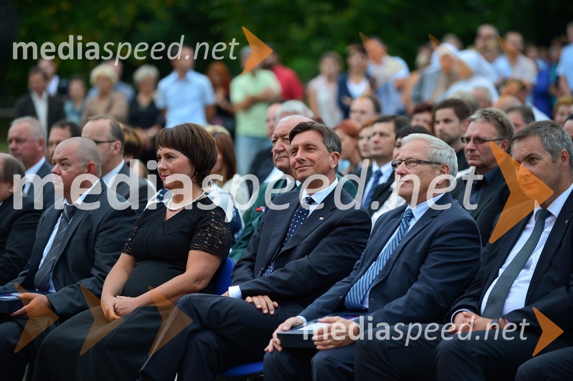  ... ; mag. Vesna Jerala Zver, županja, Občina Turnišče;  Borut Pahor, predsednik Republike Slovenije;  Milan Kerman, župan Občine Beltinci; mag. Dejan Židan, minister za kmetijstvo, gozdarstvo in prehrano, predsednik stranke SDProslava ob obletnici združitve prekmurskih Slovencev z matičnim narodom