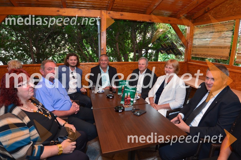  ... ;  ... ;  ... ;  ... ;  ... ;  ... ; mag. Dejan Židan, minister za kmetijstvo, gozdarstvo in prehrano, predsednik stranke SDProslava ob obletnici združitve prekmurskih Slovencev z matičnim narodom