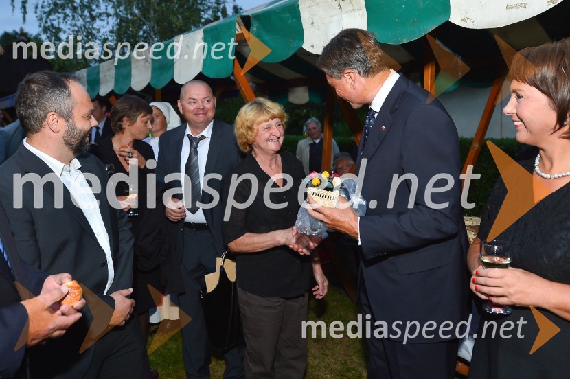  ... ;  Borut Pahor, predsednik Republike SlovenijeProslava ob obletnici združitve prekmurskih Slovencev z matičnim narodom