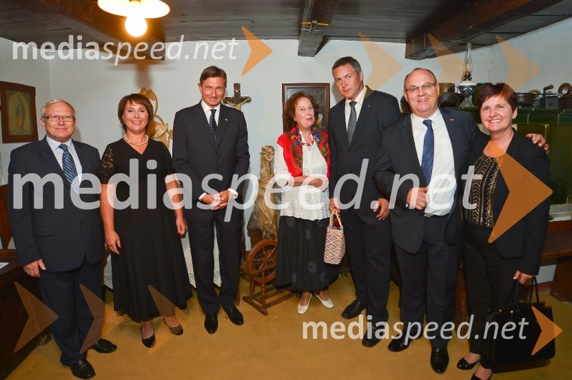  Milan Kerman, župan Občine Beltinci; mag. Vesna Jerala Zver, županja, Občina Turnišče;  Borut Pahor, predsednik Republike Slovenije;  ... ; mag. Dejan Židan, minister za kmetijstvo, gozdarstvo in prehrano, predsednik stranke SD;  Jožef Horvat, poslanec stranke NSi;  ... Proslava ob obletnici združitve prekmurskih Slovencev z matičnim narodom