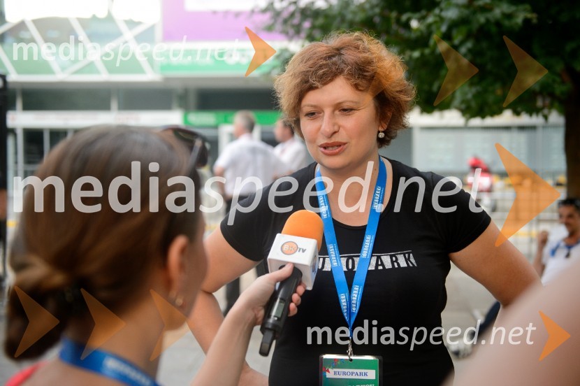  Simona Mandl, Center managerka EuroparkaEuroparkov koncert leta: Tabu in Jan Plestenjak